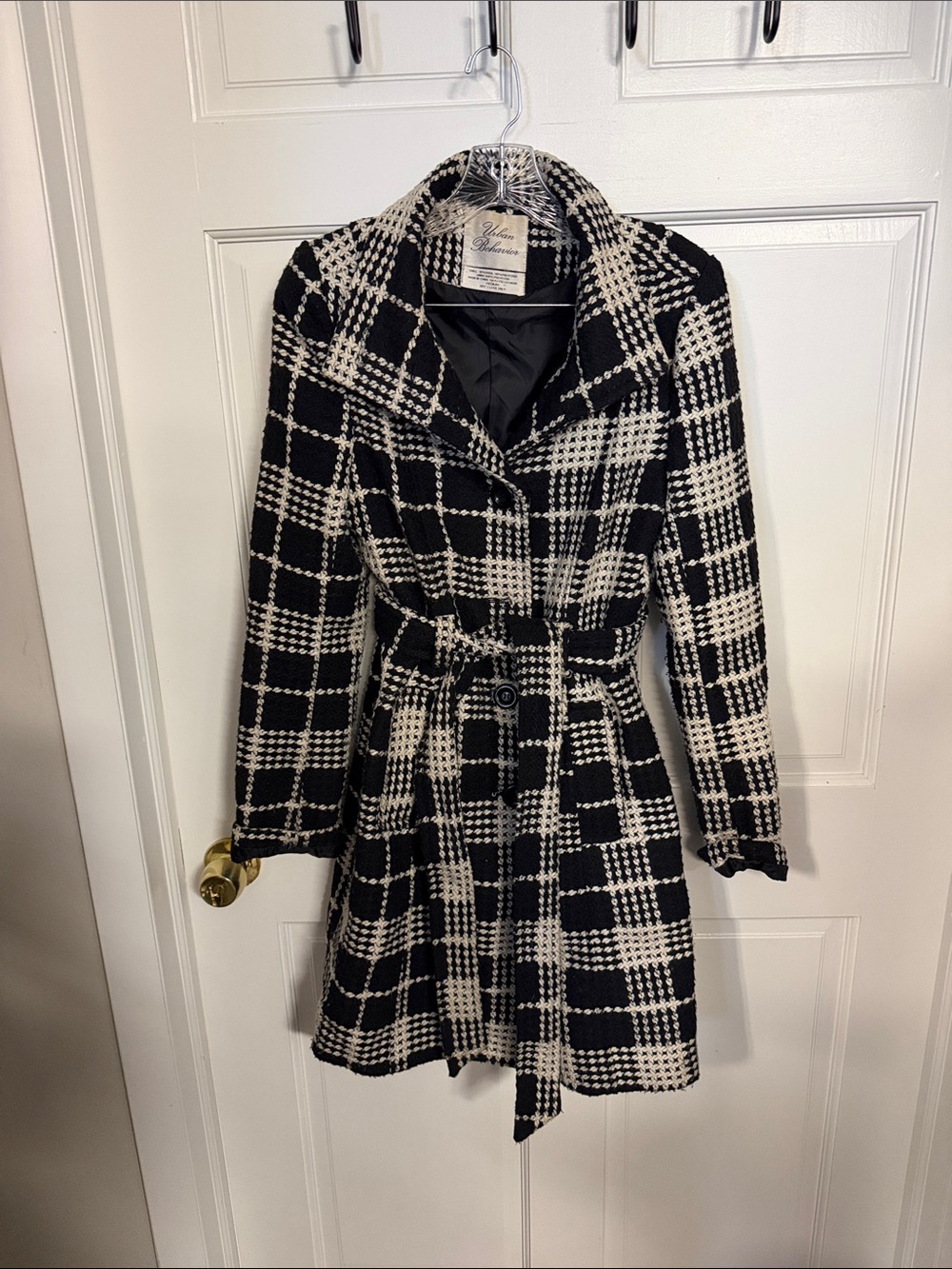 Urban Behavior Black & White Plaid Belted Trench Coat Flawed 💎